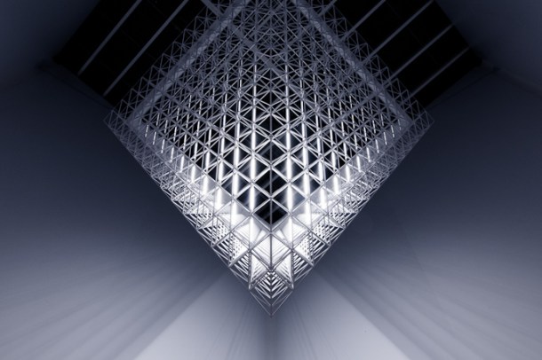 United-Visual-Artists_Fragments